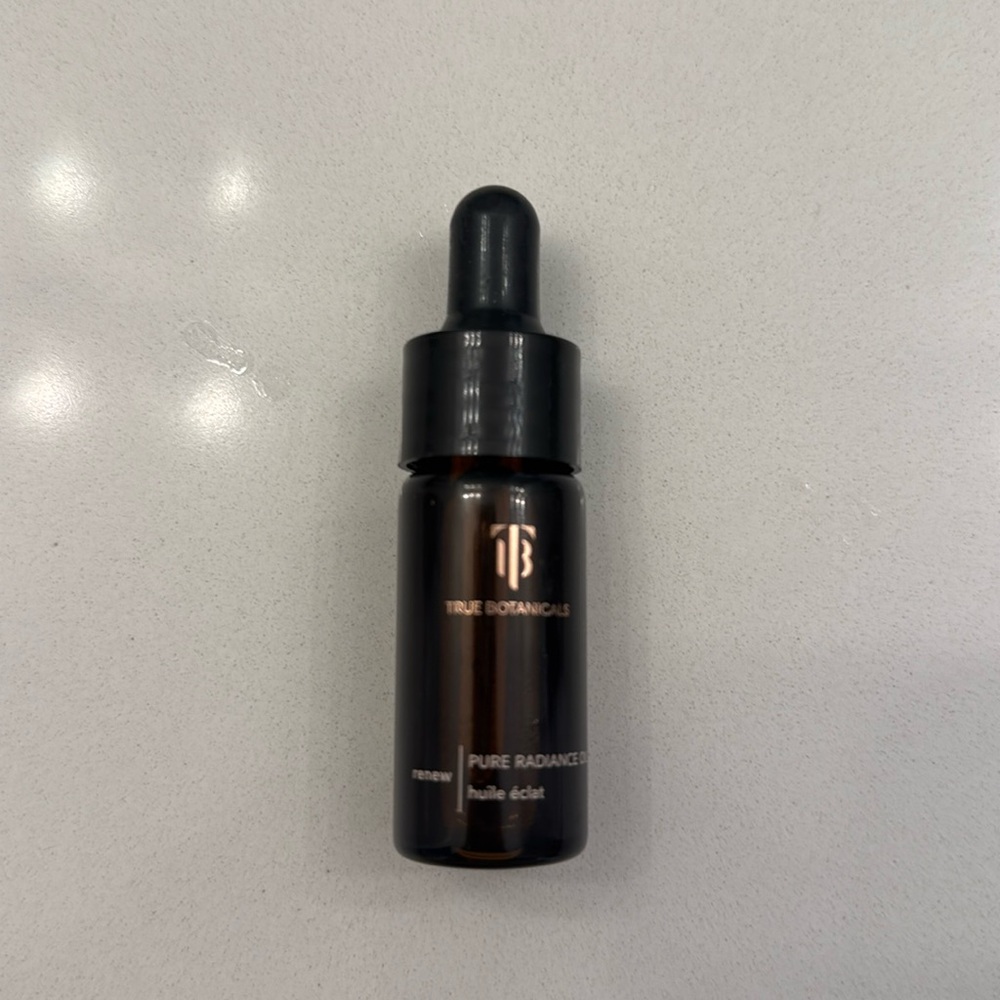 True Botanicals True Radiance Oil